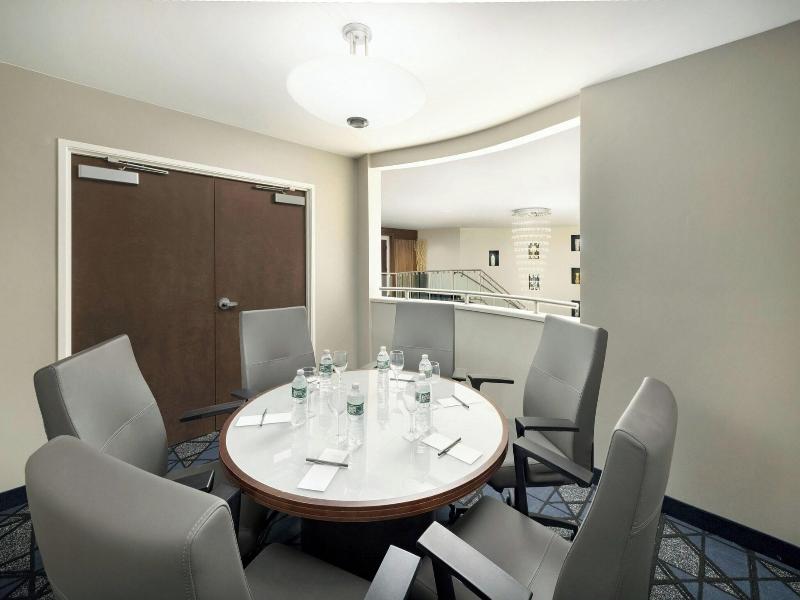 Courtyard By Marriott Montvale image