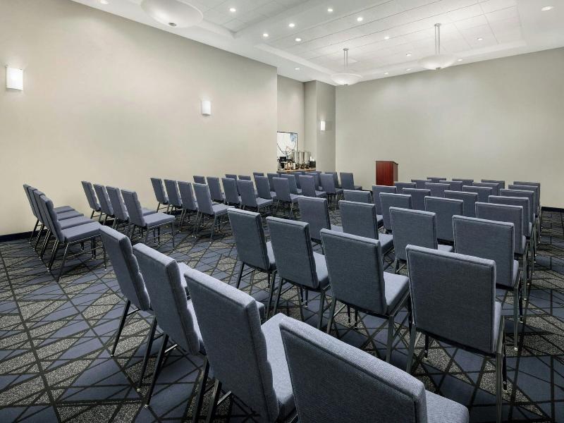 Courtyard By Marriott Montvale image