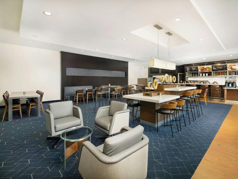 Courtyard By Marriott Montvale image