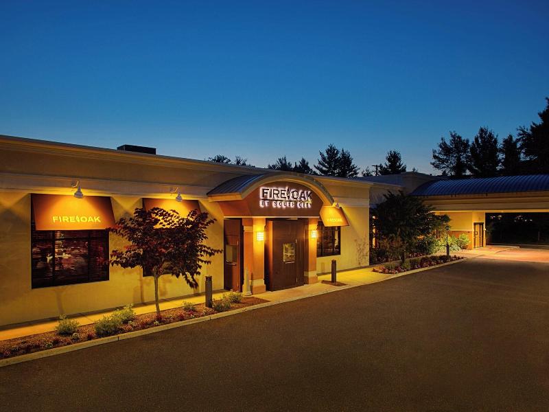 Courtyard By Marriott Montvale image