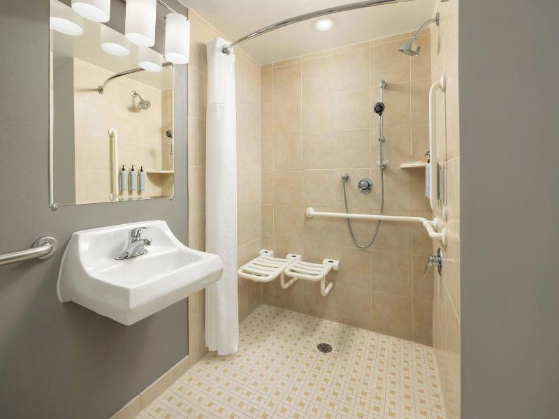 Courtyard By Marriott Montvale image