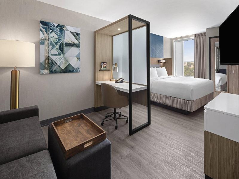 Springhill Suites By Marriott East Rutherford Mead image