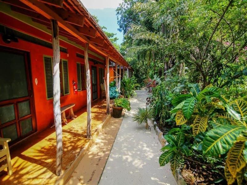 Tingalaya's Retreat image