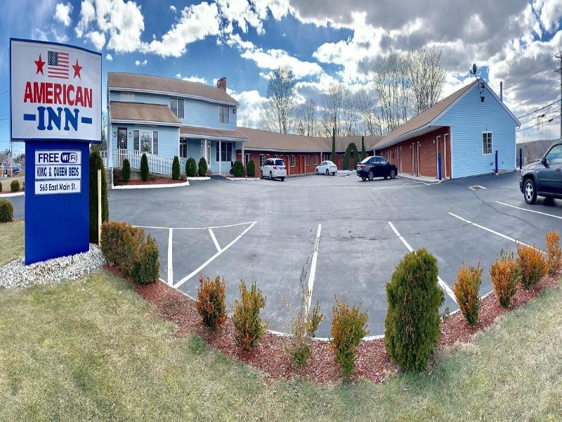 American Inn image