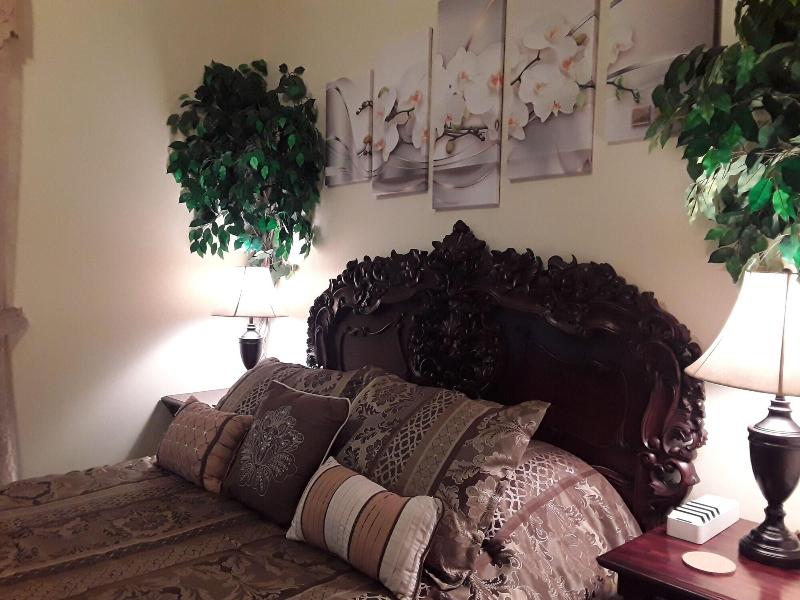 Lions Gate Manor Bed And Breakfast image