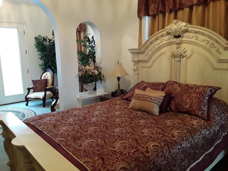 Lions Gate Manor Bed And Breakfast image