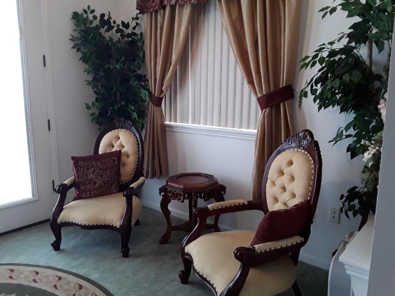 Lions Gate Manor Bed And Breakfast image