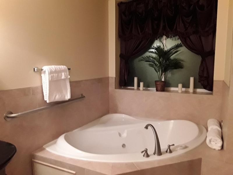 Lions Gate Manor Bed And Breakfast image