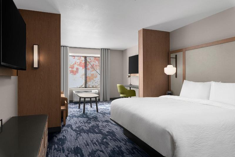 Fairfield Inn & Suites by Marriott Hailey Sun Vall image