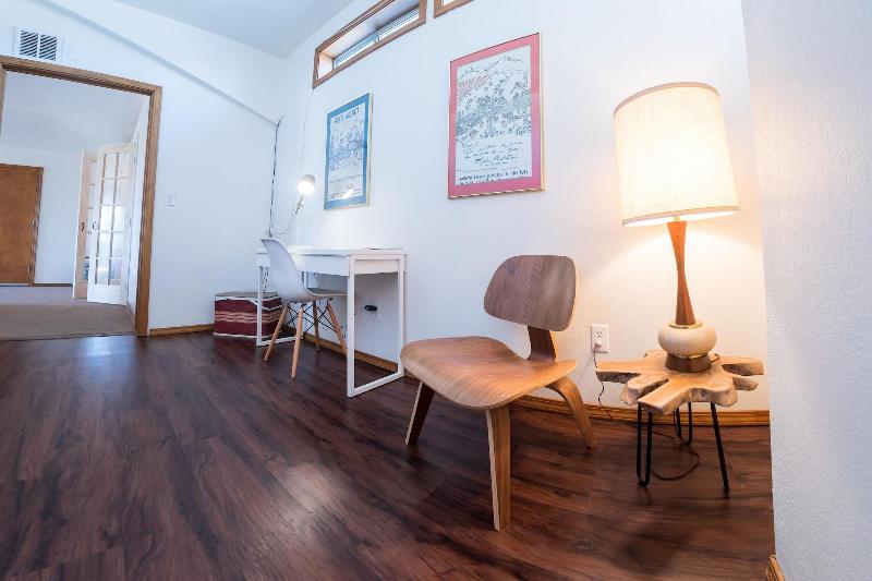 Monarch Motel image