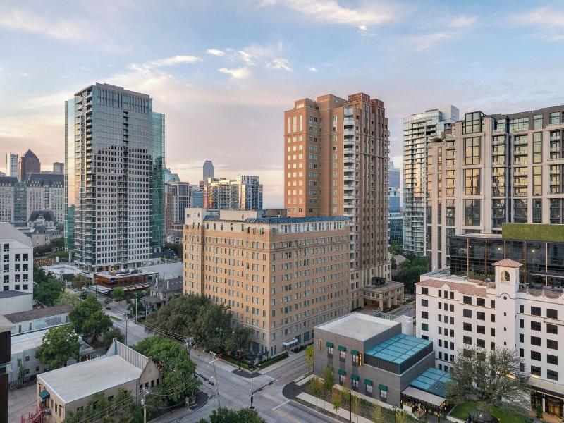Marriott Dallas Uptown image