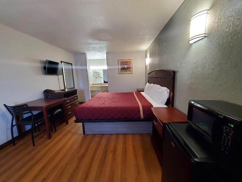 Welcome Inn image