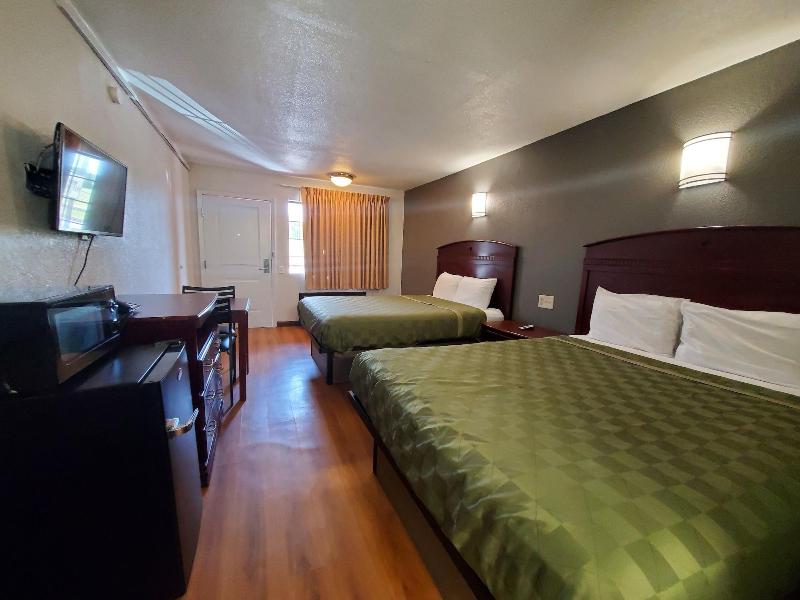Welcome Inn image