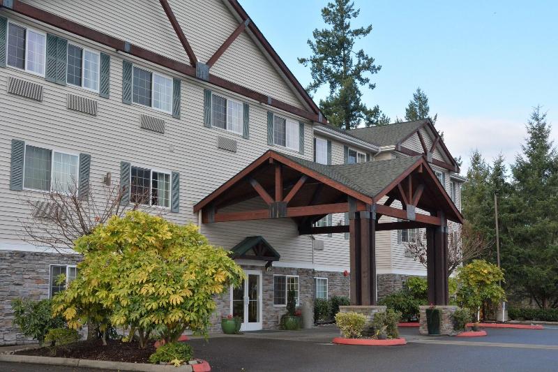 FairBridge Inn & Suites DuPont image