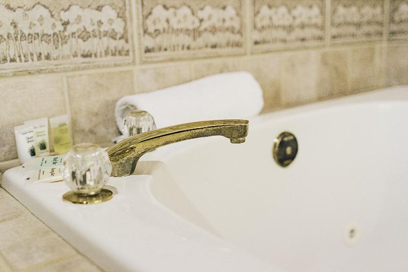 FairBridge Inn & Suites DuPont image