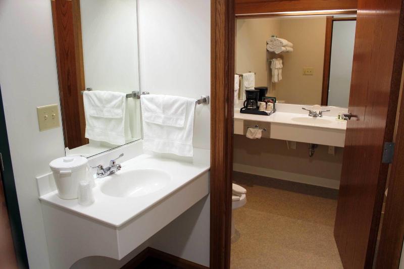 Farmstead Inn & Conference Center image