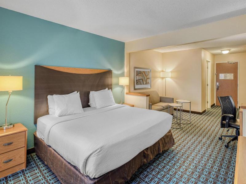 Fairfield Inn Racine image