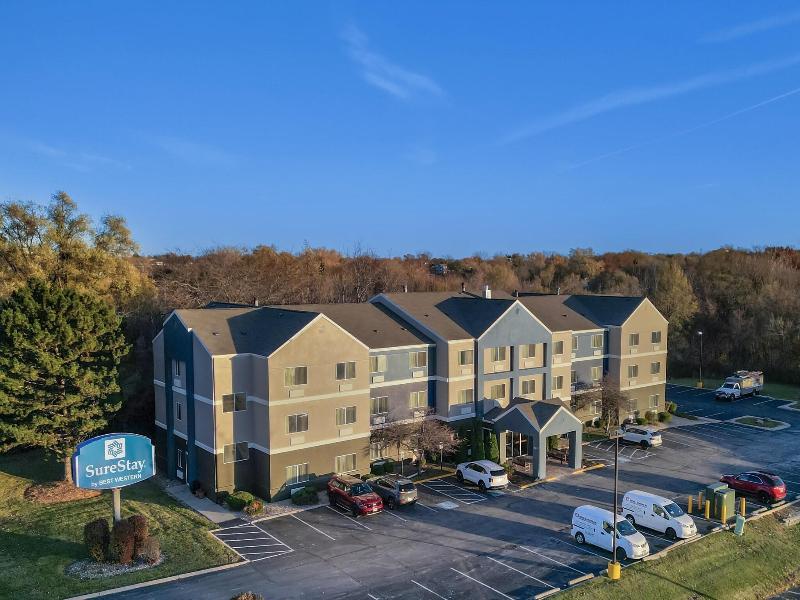 Fairfield Inn Racine image