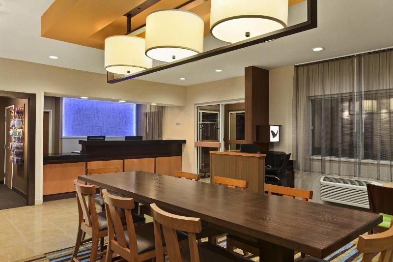 Fairfield Inn Racine image