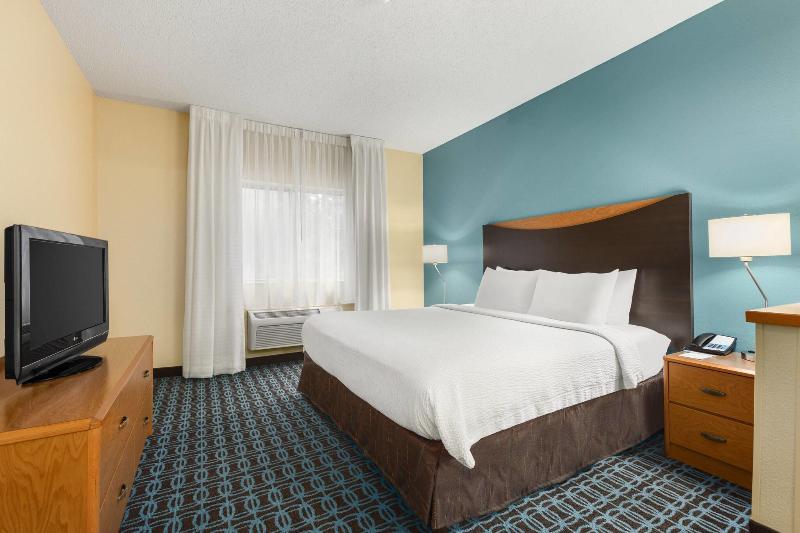 Fairfield Inn Racine image