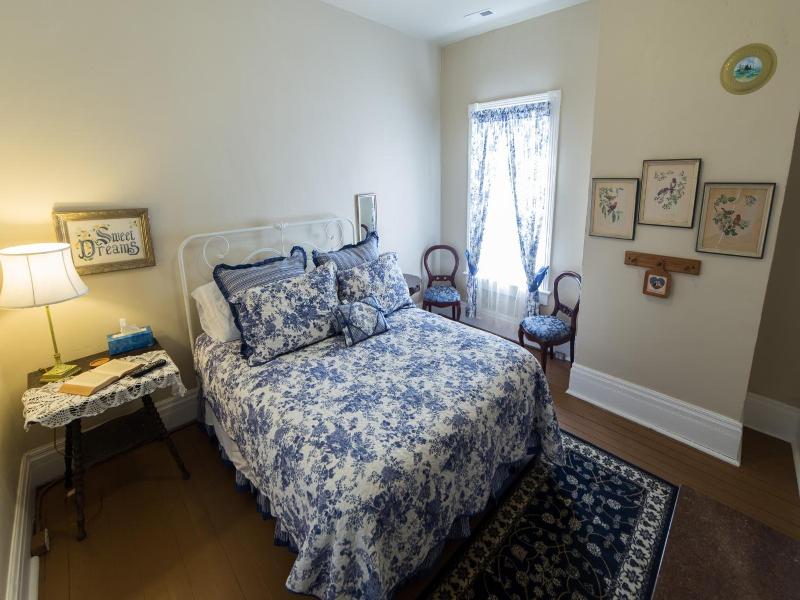 Grand Victorian Inn image