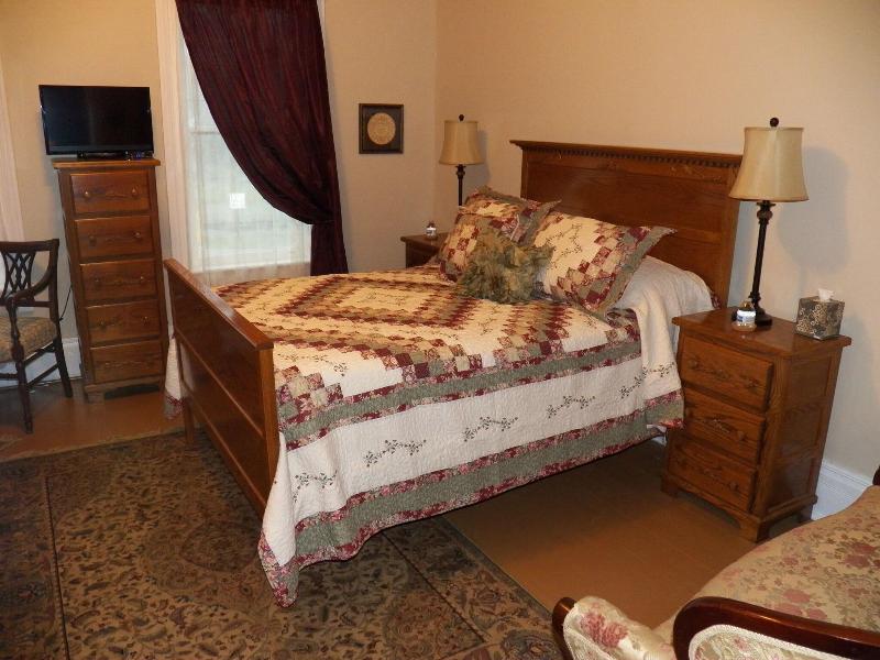 Grand Victorian Inn image