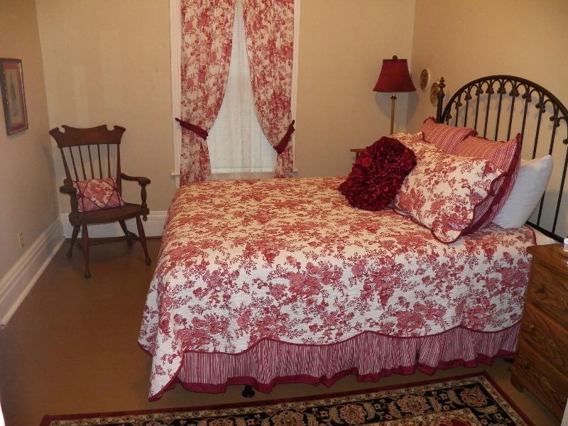Grand Victorian Inn image