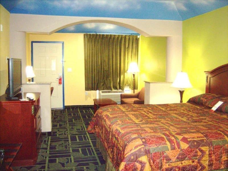 Regency Inn image
