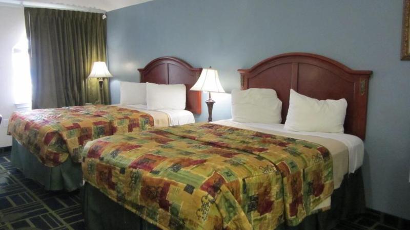Regency Inn image