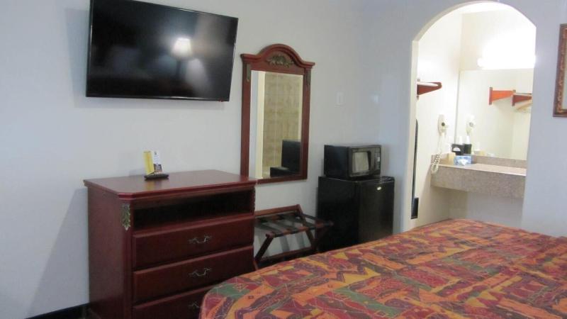 Regency Inn image