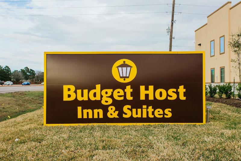 Budget Host Inn And Suites image