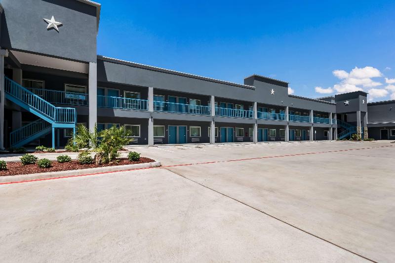 Americas Best Value Inn & Suites Porter North Hous image