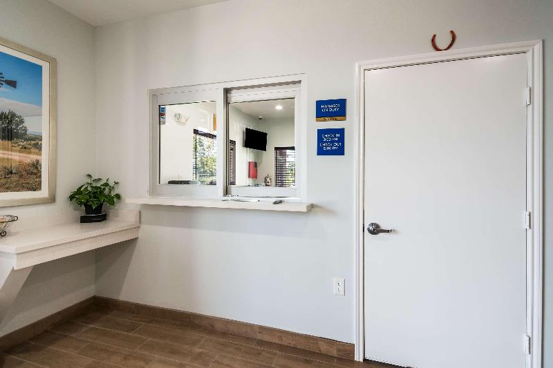 Americas Best Value Inn & Suites Porter North Hous image
