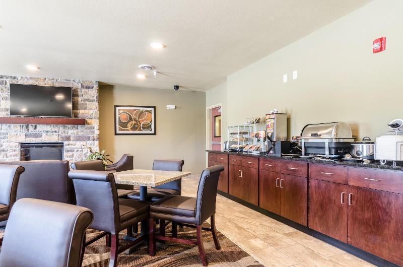 Cobblestone Inn & Suites - Ord image 3