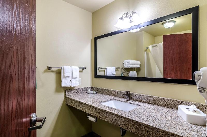 Cobblestone Inn & Suites - Ord image