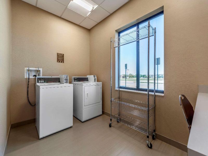 Comfort Suites Grand Island image
