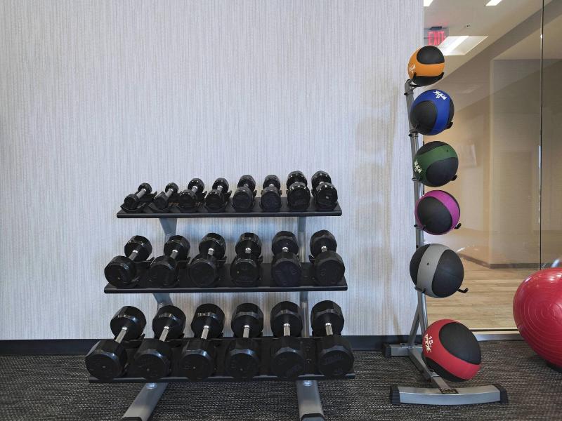 Courtyard by Marriott St. Louis Brentwood image