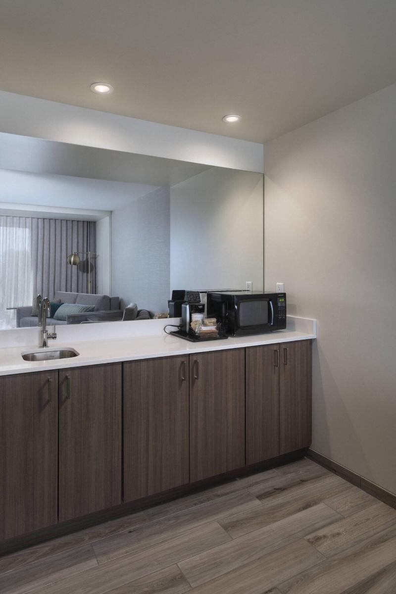 Courtyard by Marriott St. Louis Brentwood image