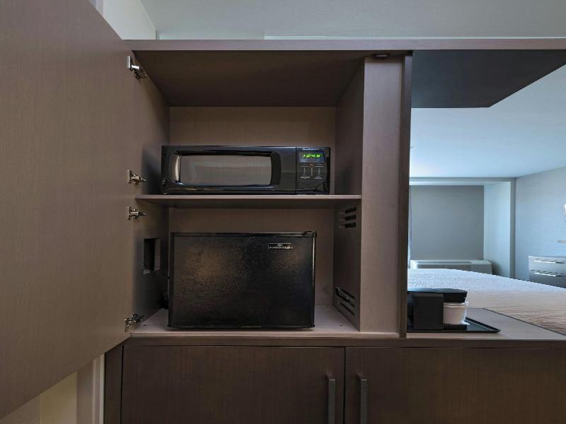 Courtyard by Marriott St. Louis Brentwood image