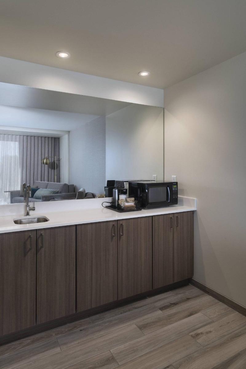 Courtyard by Marriott St. Louis Brentwood image