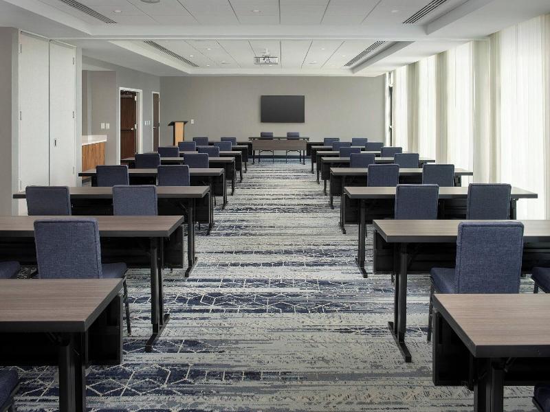 Courtyard By Marriott Indianapolis Plainfield image