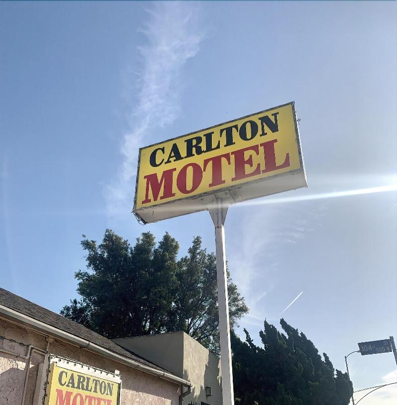 Carlton Motel image
