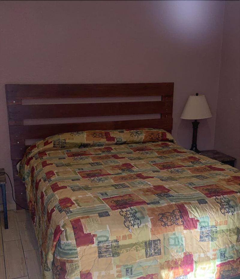 Carlton Motel image
