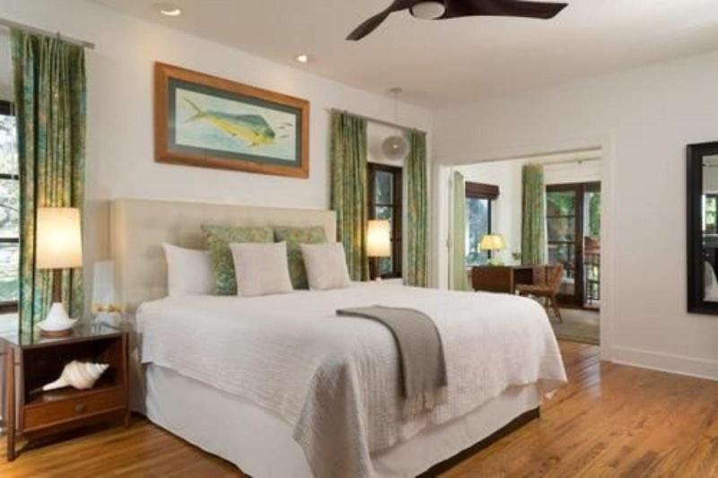 Black Dolphin Inn image