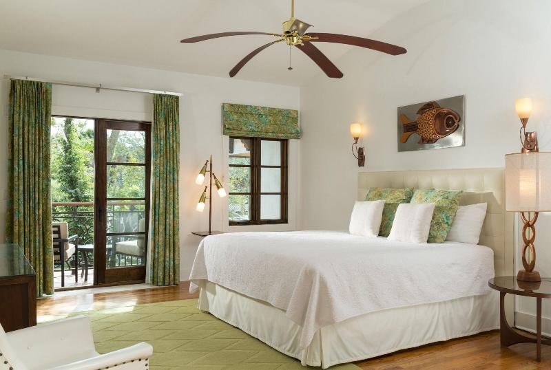 Black Dolphin Inn image