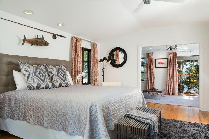 Black Dolphin Inn image