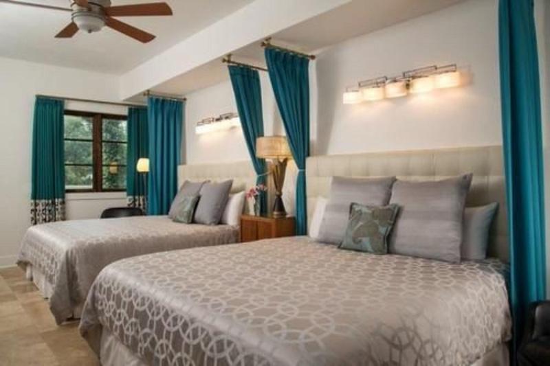 Black Dolphin Inn image