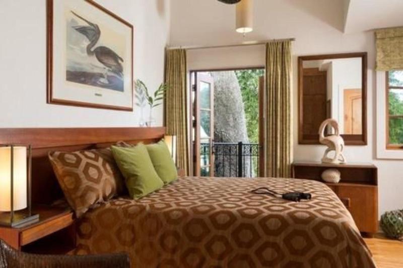 Black Dolphin Inn image