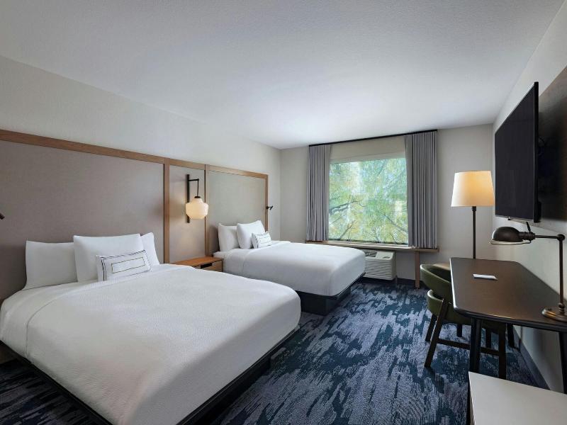 Fairfield Inn & Suites by Marriott Lincoln Crete image
