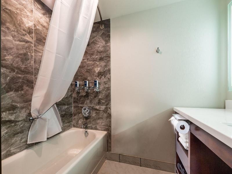 Four Points By Sheraton Atlanta Airport West image